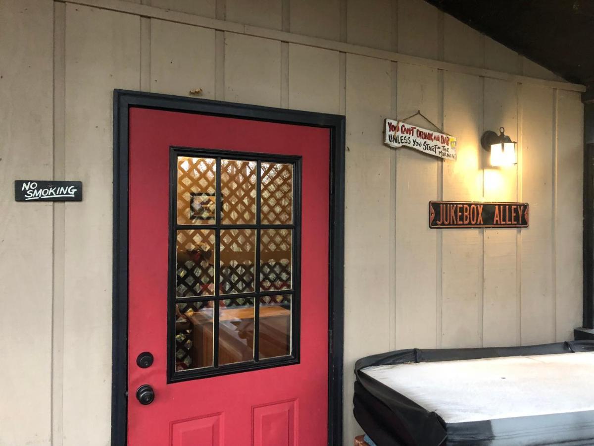 Mountain-Top Cabin Get-Away With Hot Tub And A View Sautee Nacoochee ภายนอก รูปภาพ